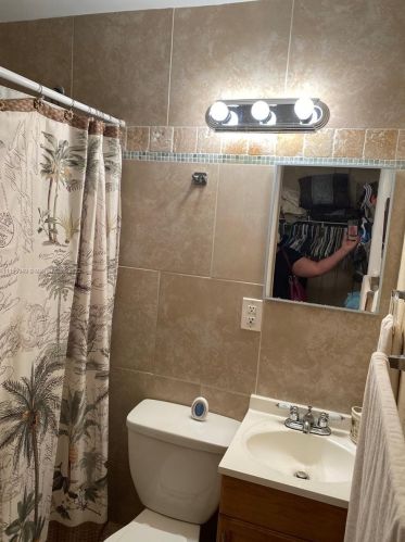 1624 23 Ave, Hollywood FL 33020-1215 exterior