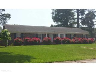 805 Nottingham Rd, Portsmouth, VA 23701-2118