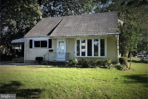 34 Andy Snyder Rd, West Deptford, NJ 08096-2862