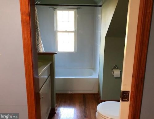 1498 Sweetbriar Ln, Lansdale PA  19446-3240 exterior