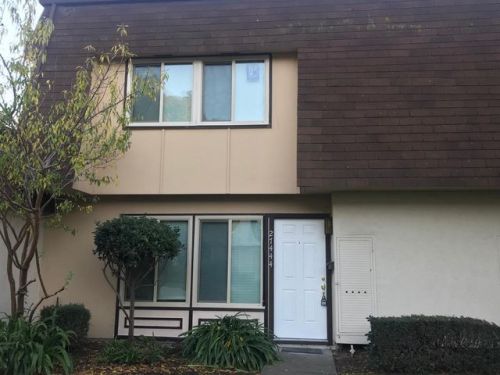 27444 Ponderosa Ct, Hayward, CA 94545-4129
