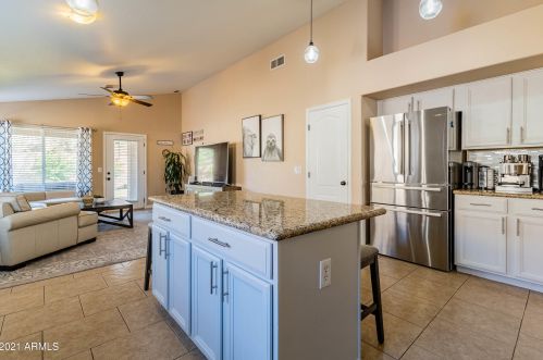 4205 Creosote Dr, Cave Creek AZ  85331-3813 exterior