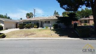 3500 Pickwick Dr, Bakersfield, CA 93306-3949