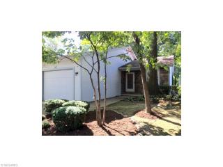 547 Forest Creek Dr, Wooster, OH 44691-4920