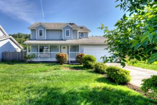 1816 12th Ave, Puyallup, WA 98371-3904
