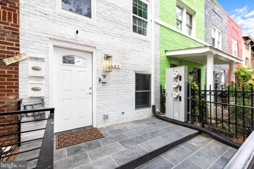 645 Morton St, Washington, DC 20010-2503