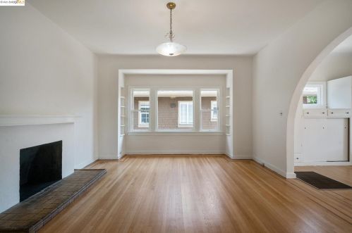 644 55 St, Oakland CA 94609-1601 exterior