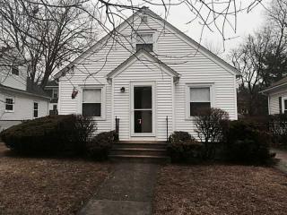 111 Rankin Ave, Providence, RI 02908-4215