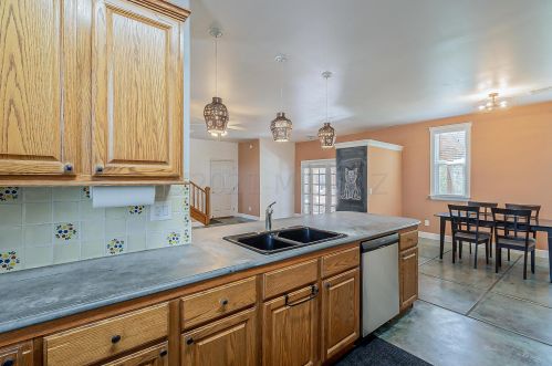 1070 Miles St, Tucson AZ 85719-6140 exterior