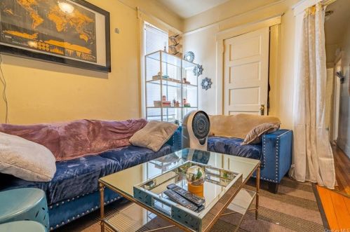 1847 Barnes Ave, Bronx NY  10462-3607 exterior