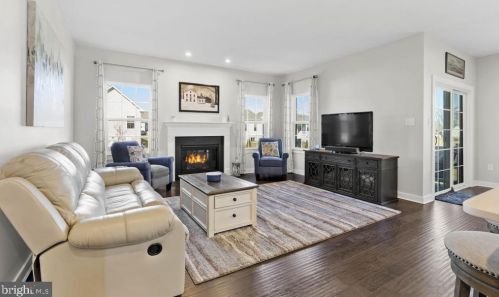 935 Robinson Rd, Blackbird DE  19734 exterior