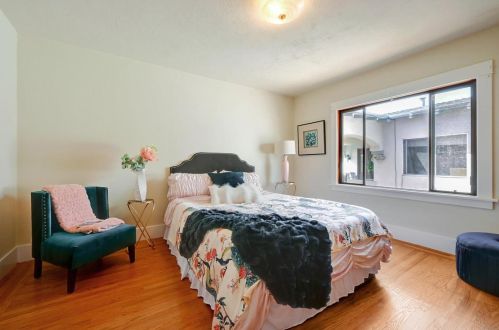 617 Walnut Ave, South San Francisco CA  94080-2721 exterior