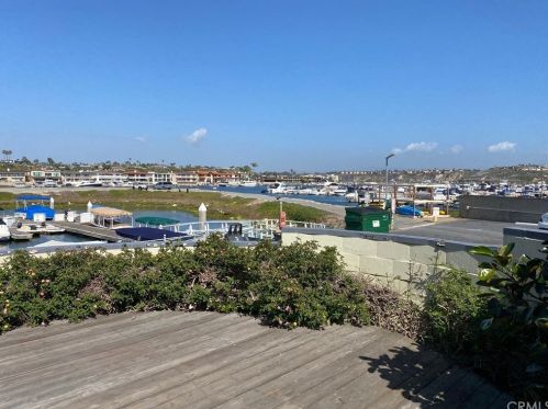 46 Saratoga, Newport Beach, CA 92660-6151