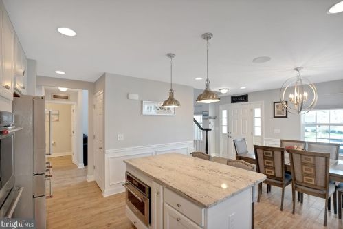1201 Lexington Mews, Auburn NJ  08085-1318 exterior