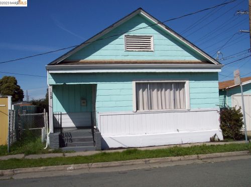 15 Chanslor Ave, Richmond CA  94801-3403 exterior