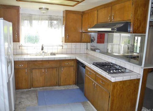 5551 Del Loma Ave, San Gabriel CA  91776-1649 exterior