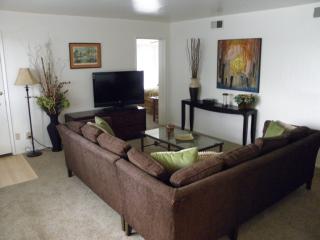 4425 8th Ave, Phoenix AZ  85013-2862 exterior