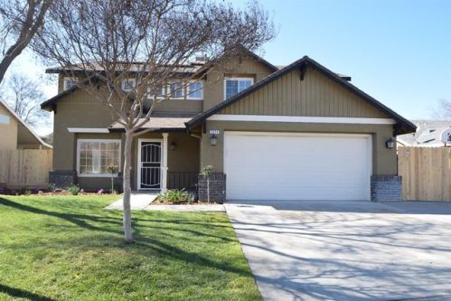 3254 Megan Ave, Clovis, CA 93611-5521