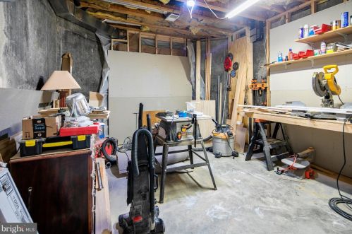 240 O St, Purcellville VA  20132-3002 exterior