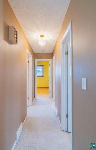 3326 Outer Dr, Hibbing MN 55746-2657 exterior