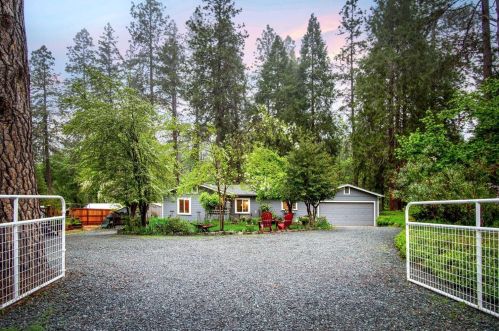 10282 Braemar Way, Grass Valley, CA 95949-7513