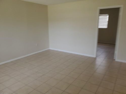 3325 Airport Pulling Rd, Naples FL  34105-2833 exterior