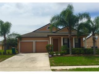 3210 Pineapple Isle Dr, Kissimmee, FL 34746-1932