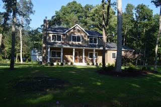 920 Moores Ln, Greenport, NY 11944-2000