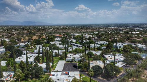 721 Las Lomitas Rd, Tucson, AZ 85704-2705