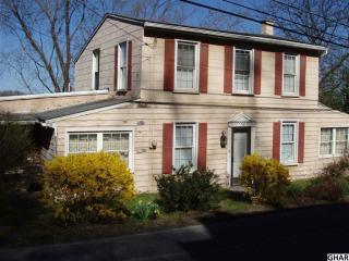 659 Front St, West Enola, PA 17025-3155