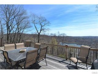 21 Seth Low Mountain Rd, Ridgefield, CT 06877-2021