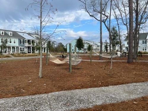 3073 Sturbridge Rd, Mount Pleasant SC  29466-8241 exterior