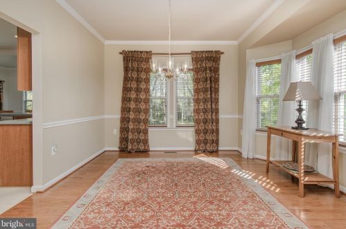 26 Colonel Miles Ct, Harpers Ferry WV  25425-3109 exterior