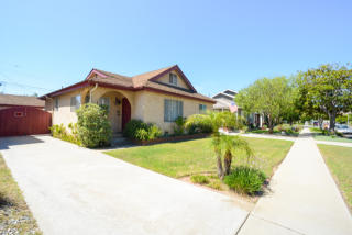 7434 81st St, Los Angeles, CA 90045-2304
