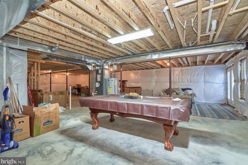 1201 Happy Ridge Dr, Front Royal VA  22630 exterior