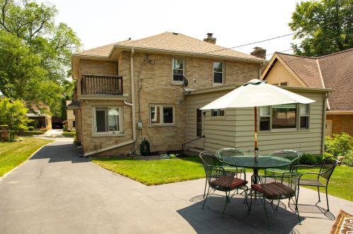 139 86, Milwaukee WI 53214-4356 exterior