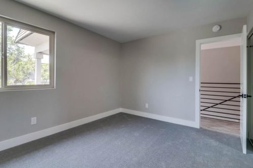 3104 Orleans, San Diego CA  92110-5947 exterior
