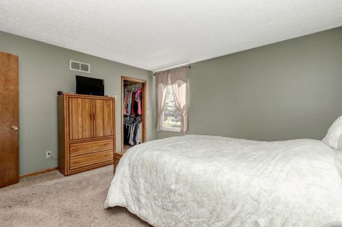 138 Cavalcade Ln, Pataskala OH  43062-9544 exterior