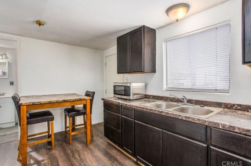 8435 Mission Blvd, Riverside CA  92509-2976 exterior