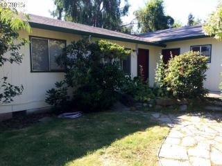 731 Terri Ct, Winston, OR 97496-9548