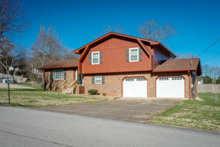 935 Kennington Hills Dr, Hixson, TN 37343-2450