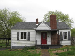 2607 Blount Ave, Maryville, TN 37804-2751