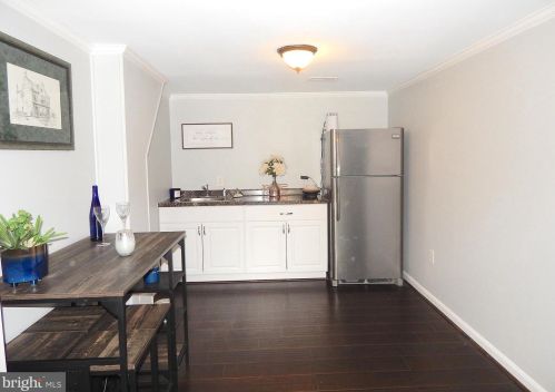 10505 Meadowview Dr, Fredericksburg VA  22408-2662 exterior
