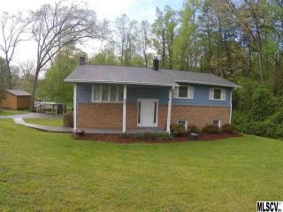 1925 15th Ave, Hickory, NC 28602-4807