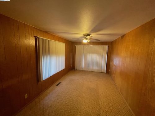 3539 Joaquin Miller Rd, Oakland CA  94602-2649 exterior