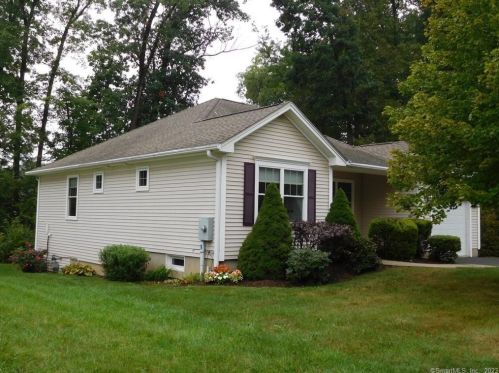 58 Mourning Dove Trl, East Windsor, CT 06088-9589