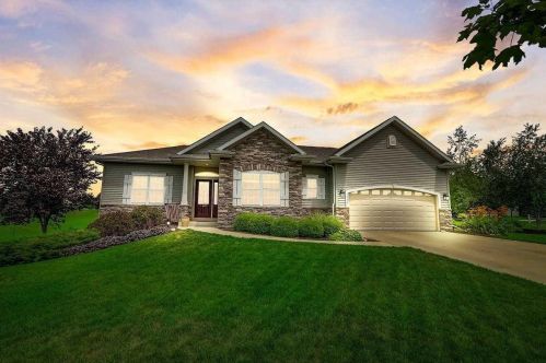 1023 Badger Dr, Lake Mills WI  53551-1774 exterior