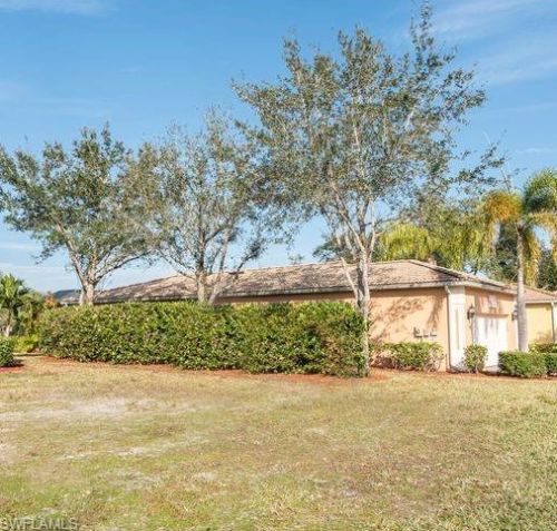 15368 Cortona Way, Naples FL  34120-0674 exterior