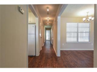 1201 Oney Hervey Dr, College Station TX  77840-4229 exterior
