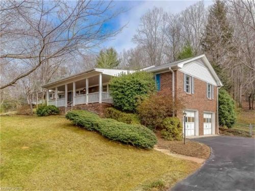 46 Deerwood Dr, Asheville, NC 28805-1508
